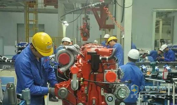 加班加点抓生产 加班加点抓生产