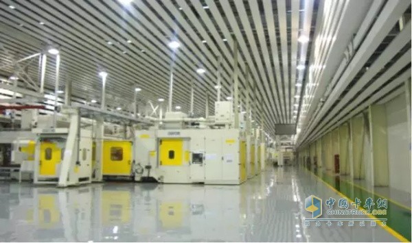 华菱结合公司发展规划,将智能制造创新性地融入传统发动机制造行业