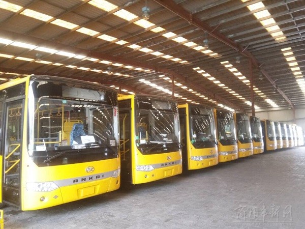 配装玉柴6G260N-40的安凯出口缅甸