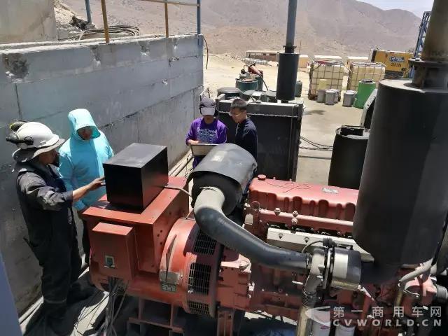 玉柴驻秘鲁办事处驱车260公里为高原矿山发电的玉柴发动机做保养 玉柴驻秘鲁办事处驱车260公里为高原矿山发电的玉柴发动机做保养