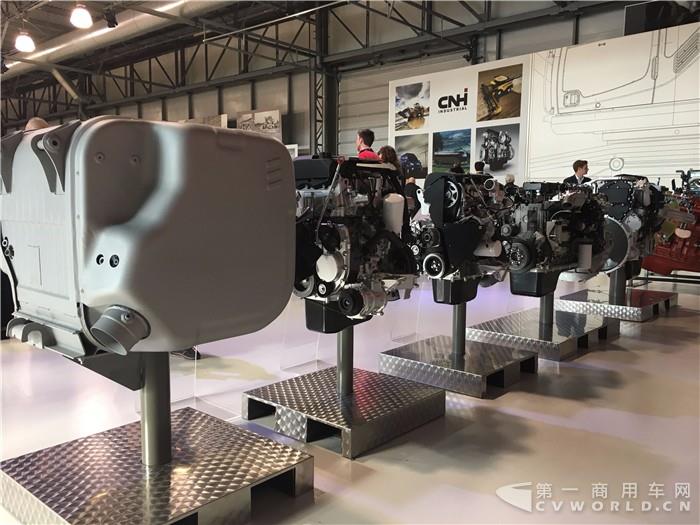 FPT 欧六发动机展示