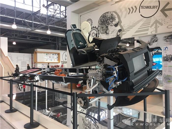 依维柯混合动力车型底盘技术展示