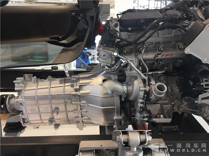 依维柯混合动力车型底盘技术展示
