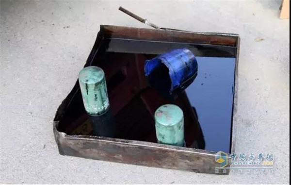 机油不用黑了就换