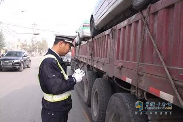 治超执法现场