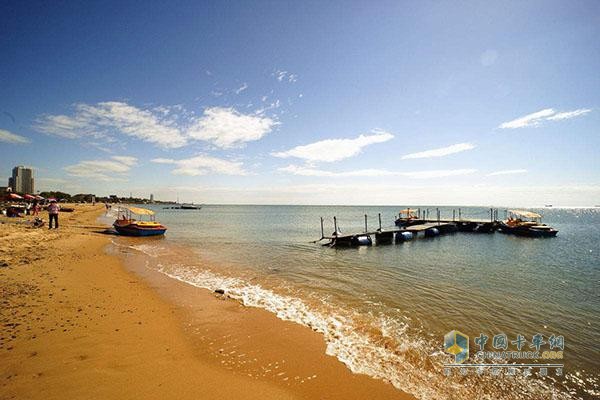 可兰素加注站样样板门店启动仪式在美丽的东戴河举行