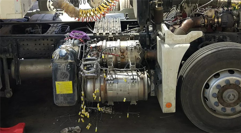 每天各种传感器检测，保障排放处理系统可靠运转