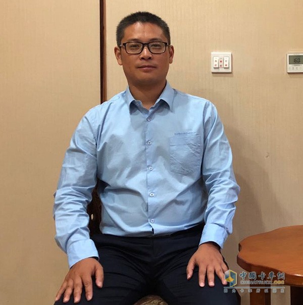 东风康明斯发动机有限公司东风市场销售部部长武维国先生