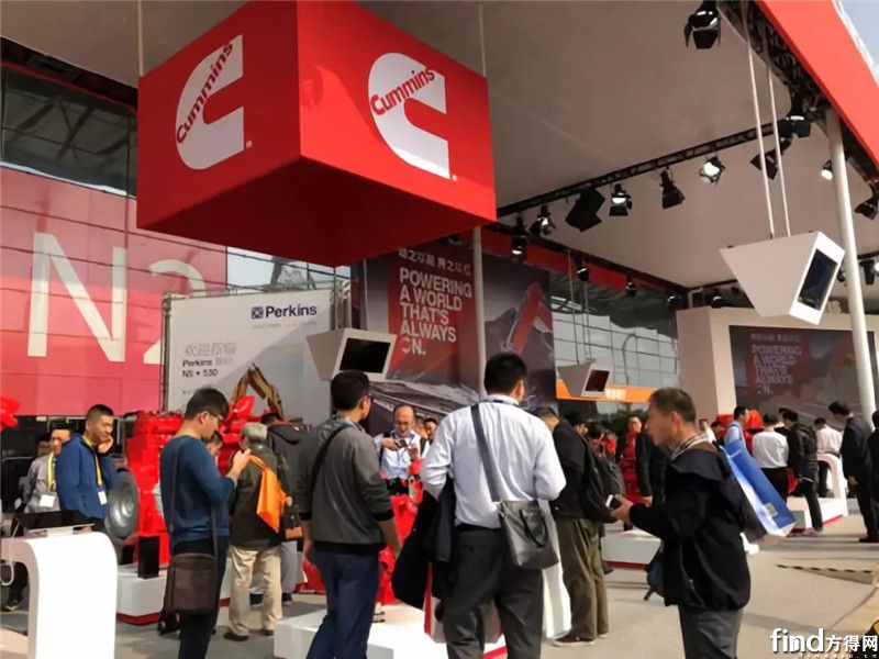 康明斯立体展台