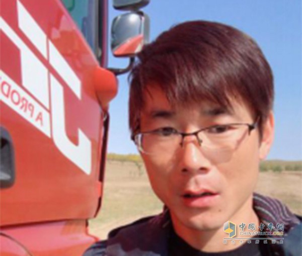 刘恩进与他的解放JH6 刘恩进与他的解放JH6