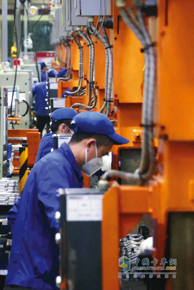 井然有序的复工场面