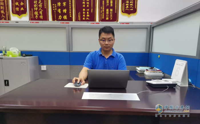 东风商用车事业部部长张俊先生