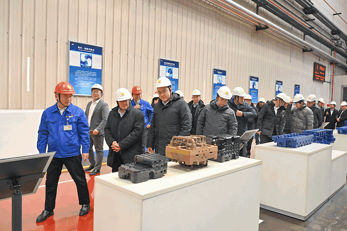 参观动图 拷贝.gif